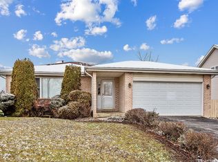 3214 Sandy Ridge Dr, Steger, IL 60475