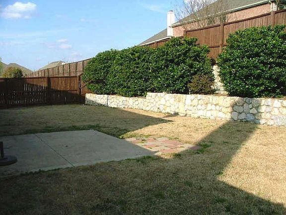 2nd image of 6601 Marquette Cir