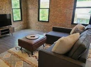 59 E Russell St #ID1265648P, Columbus, OH 43215