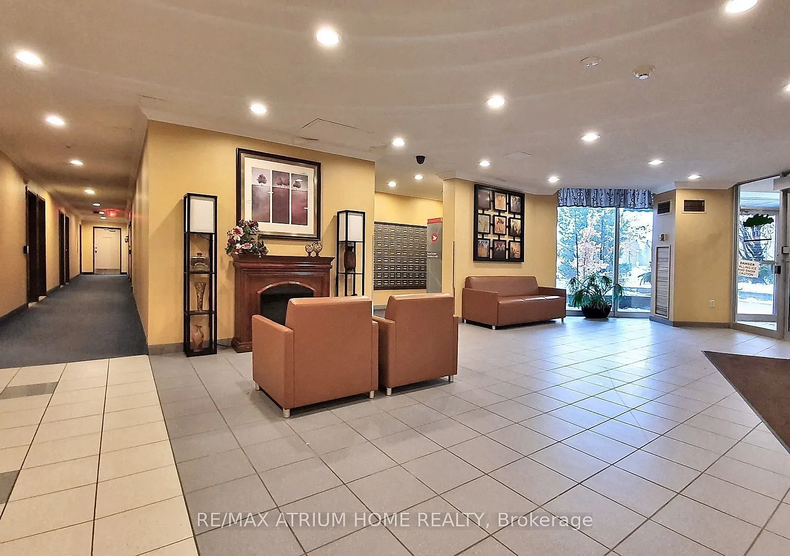 2 bed, $2,580 — Photo 3