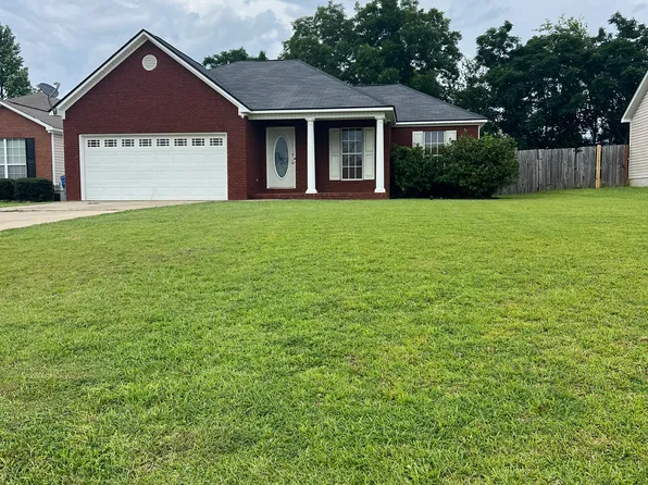 412 Fulton Dr, Midland City, AL 36350