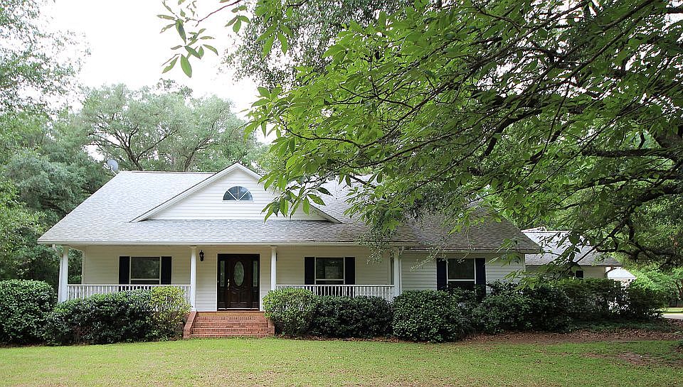 1st image of 4688 Whispering Oaks Dr