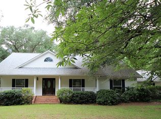 4688 Whispering Oaks Dr, Tallahassee, FL 32309