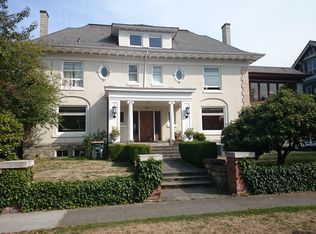 946 17th Ave E, Seattle, WA 98112