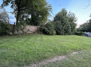 667 S 2Nd St, Plainfield City, NJ 07060