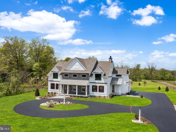1 Broad St, Perkasie, PA 18944