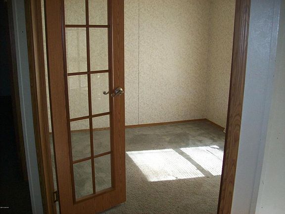 5th image of 1468 Goodrich St