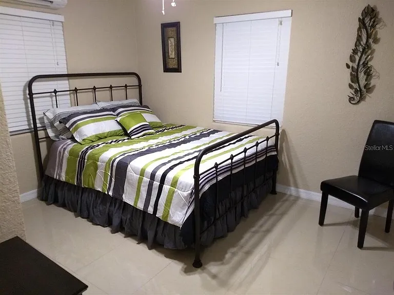 2512 Musselwhite Ave #1 — Photo 4