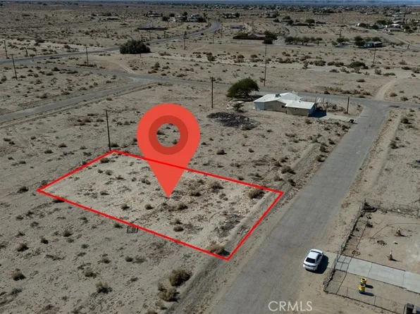 2679 Aberdeen Dr #22, Thermal, CA 92274