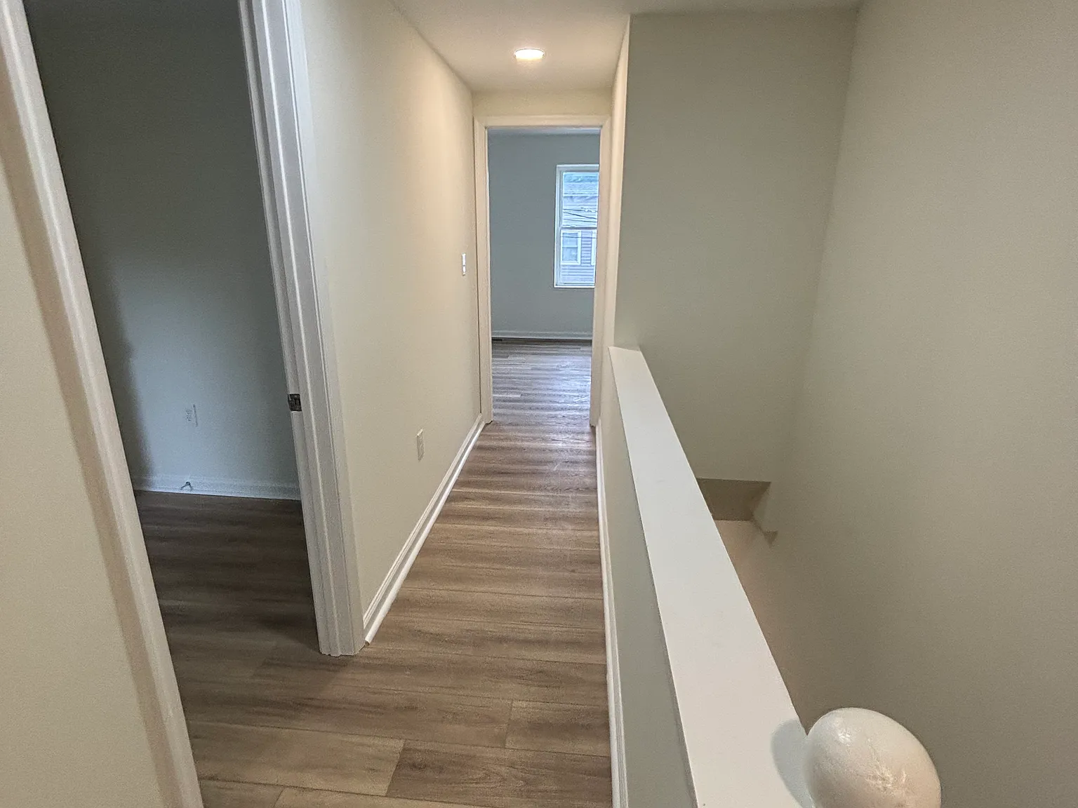 3 bed, 2.5 bath, 1225 sqft, $2,000 — Photo 4