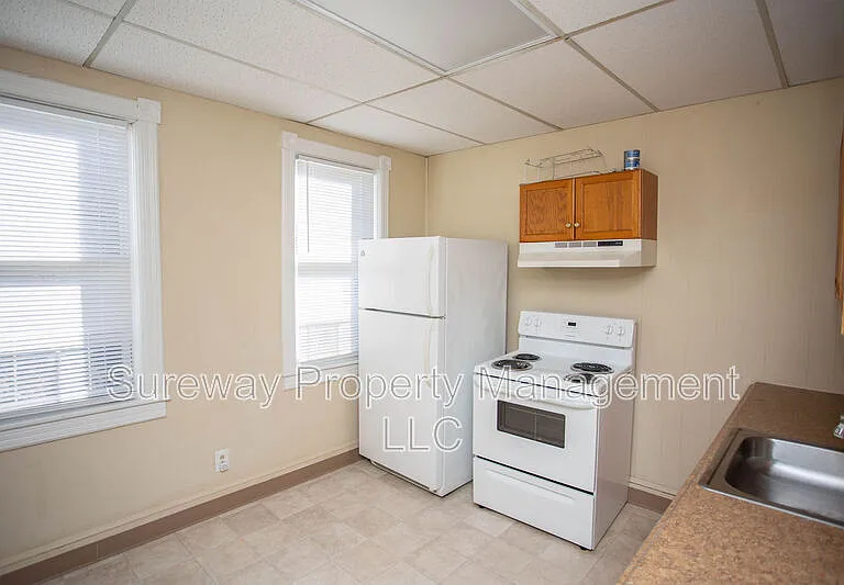 224 Rutland Ave #2 — Photo 4