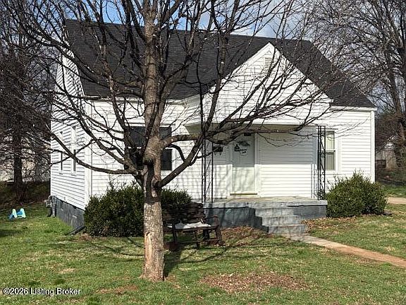 2nd image of 112 S Kennett Ave