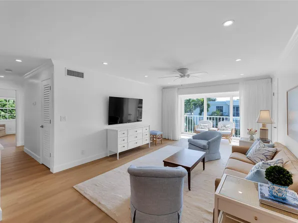 6299 Bay Club Drive #4, Fort Lauderdale, FL 33308