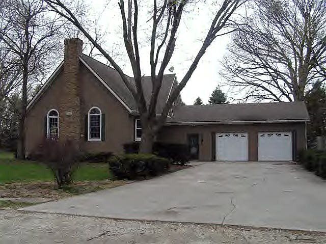 1st image of 504 W Bourland St