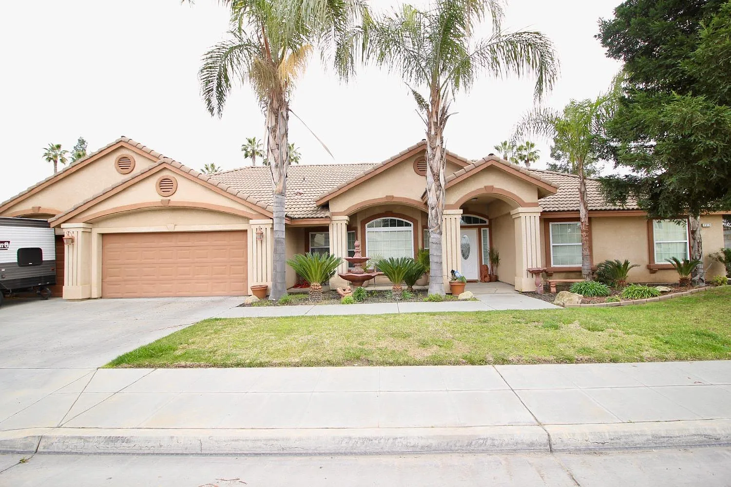 1513 Deborah Ln photo 1