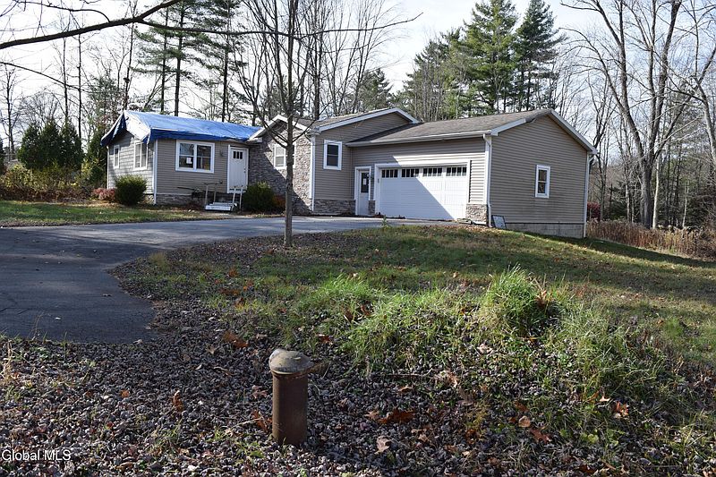 3rd image of 39 Ruggles Road
