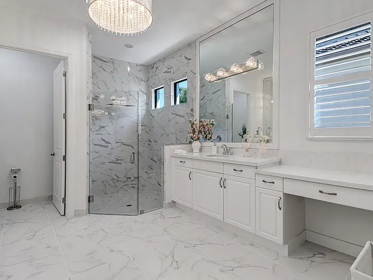 9264 Glenforest Dr — Photo 22