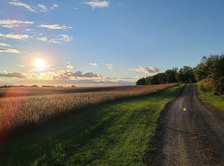 7535 N Riley Rd, Edgerton, WI 53534