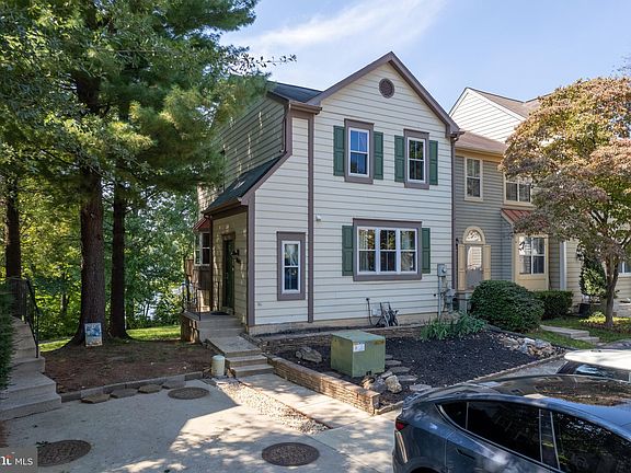 2nd image of 20140 Timber Oak Ln #181
