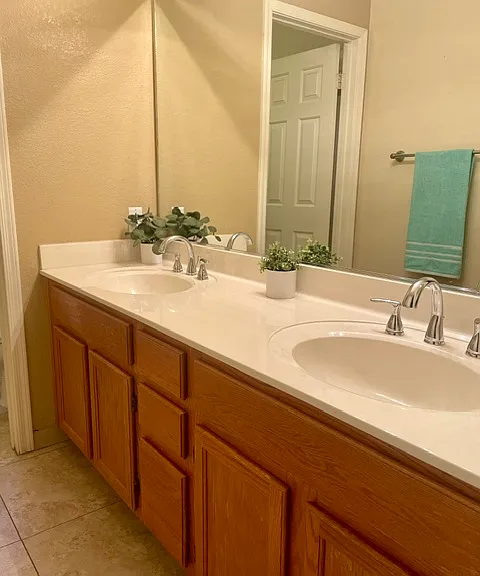 4157 N Everest — Photo 15