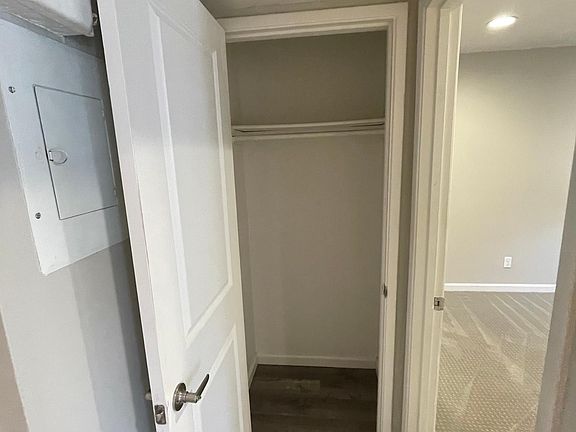 5th image of 423 14th St #A