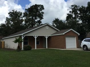 26 Liberty Rd, Crawfordville, FL 32327
