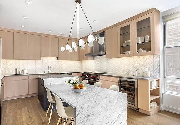 3rd image of 38 Warren St APT 8A