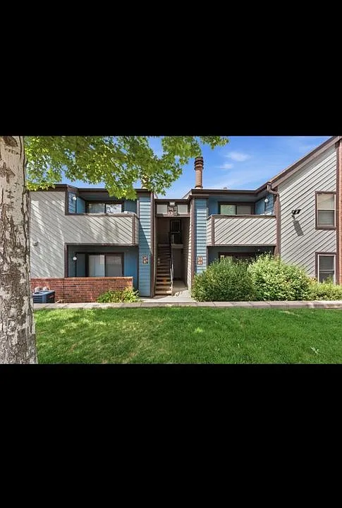 12005 E Harvard Ave #208