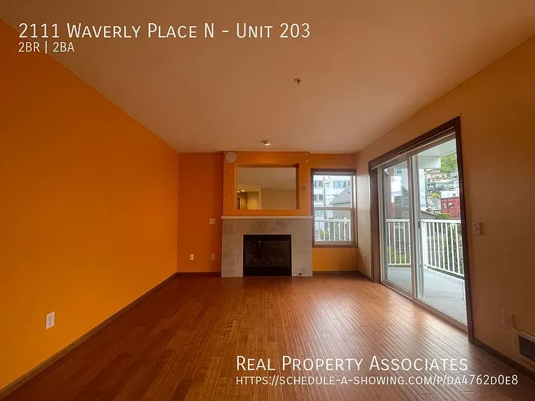 2111 Waverly Pl N #203 — Photo 8