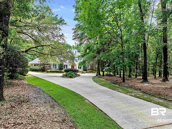 2nd image of 6930 Oak Point Ln