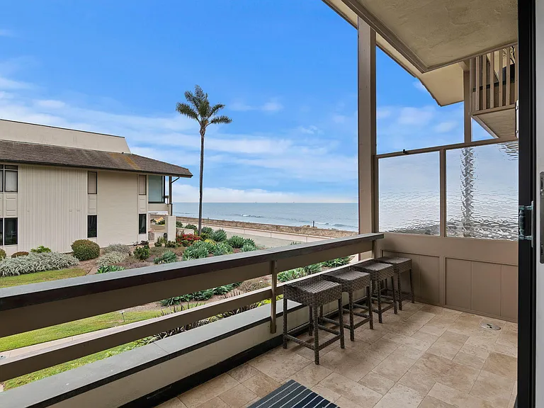 1337 Plaza Pacifica — Photo 13