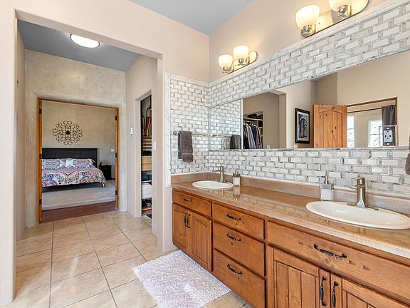 5th image of 234 Cerrito De Baca Rd