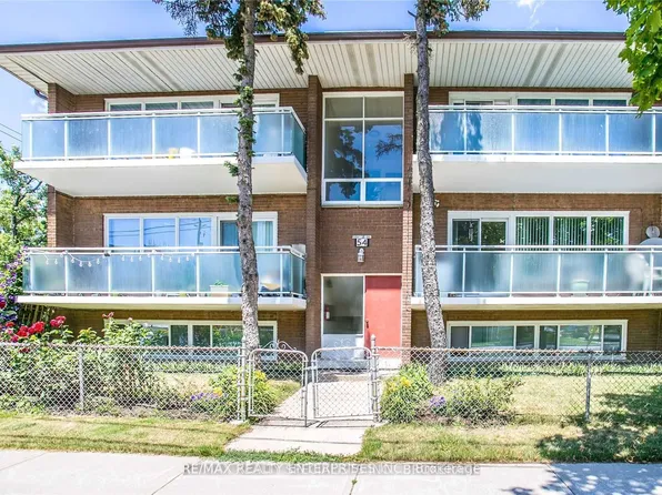 54 Rabbit Ln, Toronto, ON M9B 5S7