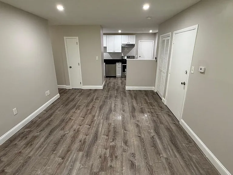 Upton St Apartments LLC — Photo 16