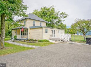 126 Jackson Rd, Berlin, NJ 08009