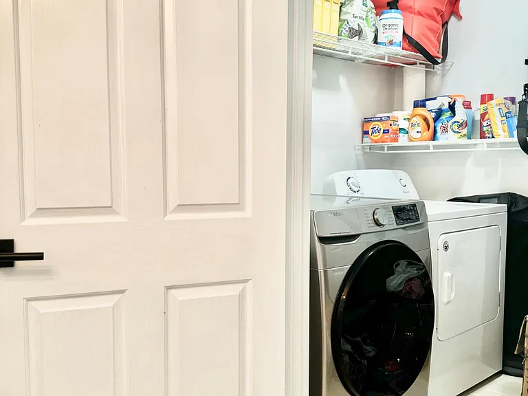 Pantry/ washer-dryer room