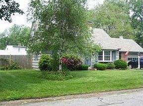 2nd image of 23 Bellridge Dr