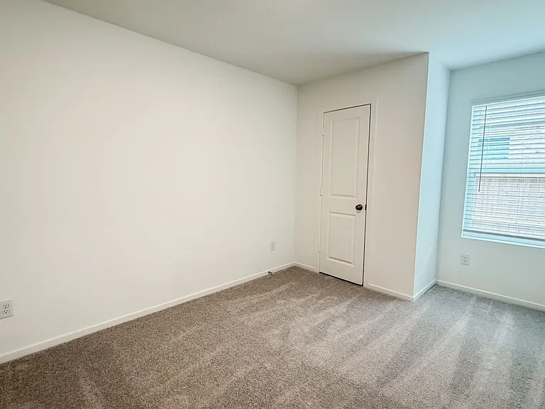 31418 Casacalenda Ln — Photo 13