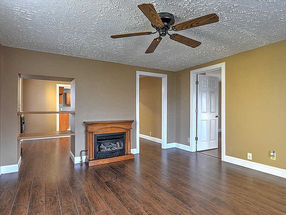 4th image of 609 E Pine St