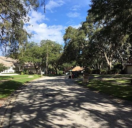4th image of 15924 Dover Cliffe Dr