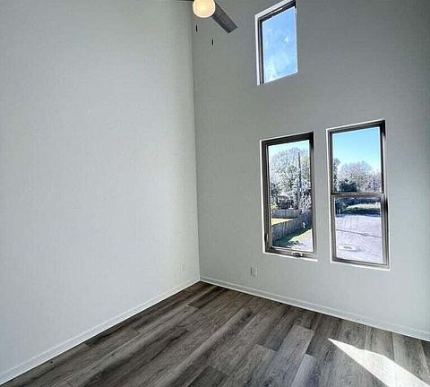 2nd image of 137 Saint Germaine Cir