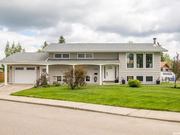 934 King PLACE, Prince Albert, SK S6V 6K8
