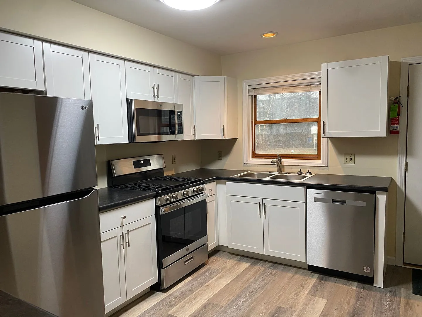 37 Hyde Street LLC — Photo 2
