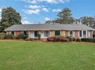 600 Rounsaville Rd, Roswell, GA 30076