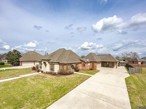 2nd image of 24581 Pecan Meadow Dr