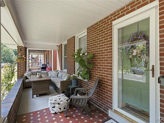5th image of 4025 Wyoming St