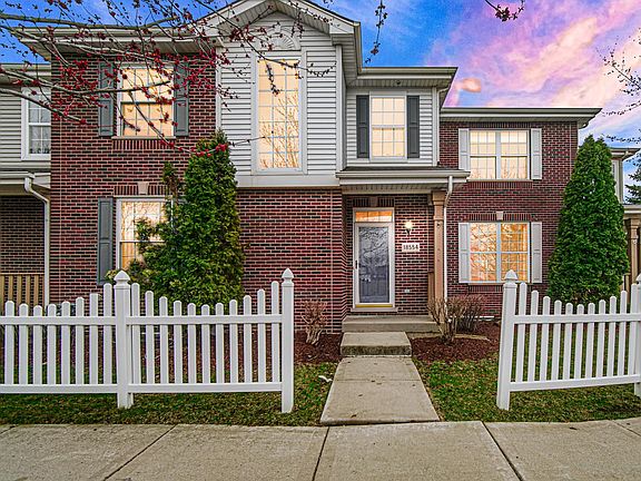 2nd image of 18554 Dearborn Ct