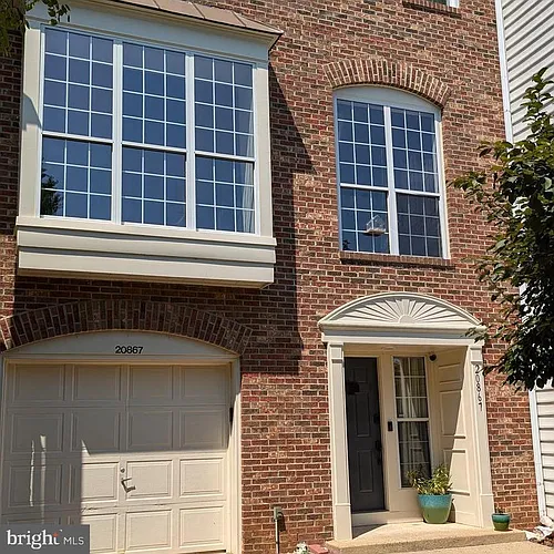 20867 Trinity Sq Photo 1