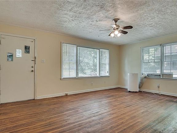 5th image of 2379 Dupree St NW