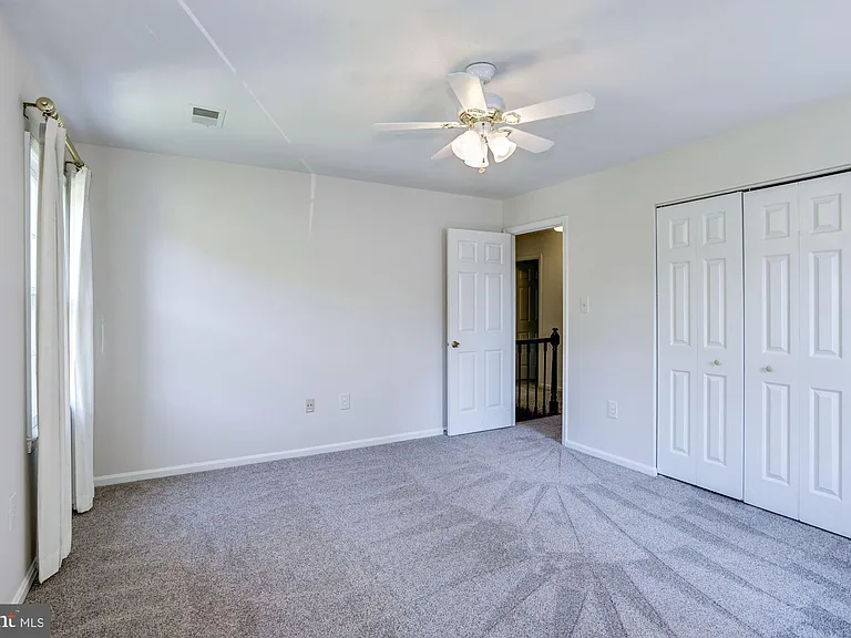 9012 Penn Manor Ct — Photo 26